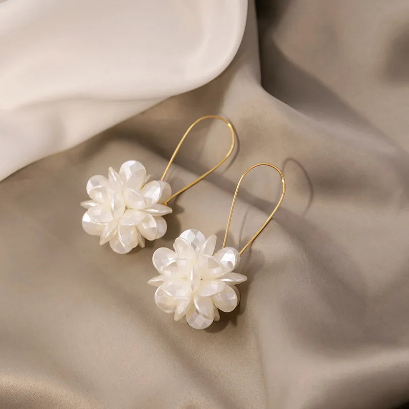 Petal Pearl Drops