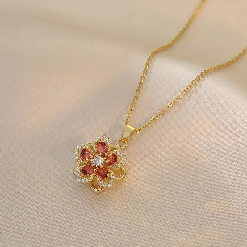 FloraSpin Necklace
