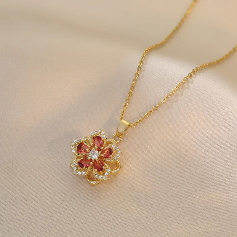 FloraSpin Necklace