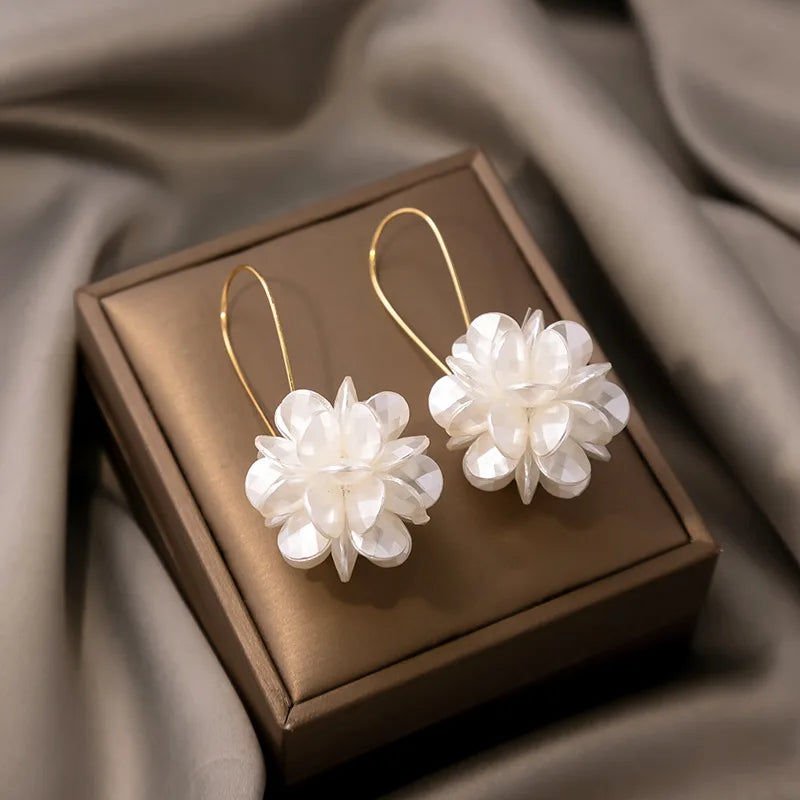 Petal Pearl Drops